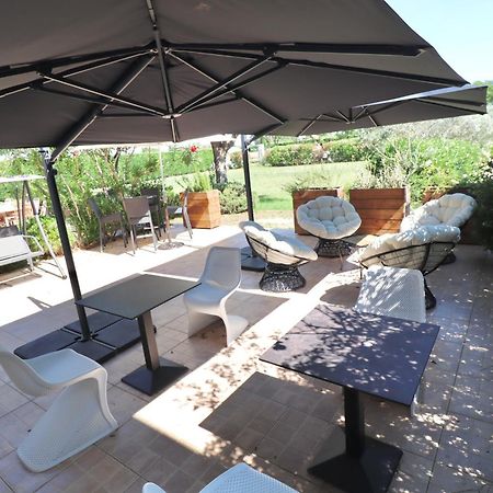 Chambres D'Hotes Avec Jacuzzi Et Piscine Au Mas De Cadoule Saint-Just  外观 照片